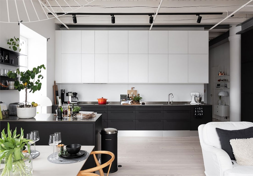 Оформление интерьера чёрно-белой кухни в скандинавском стиле